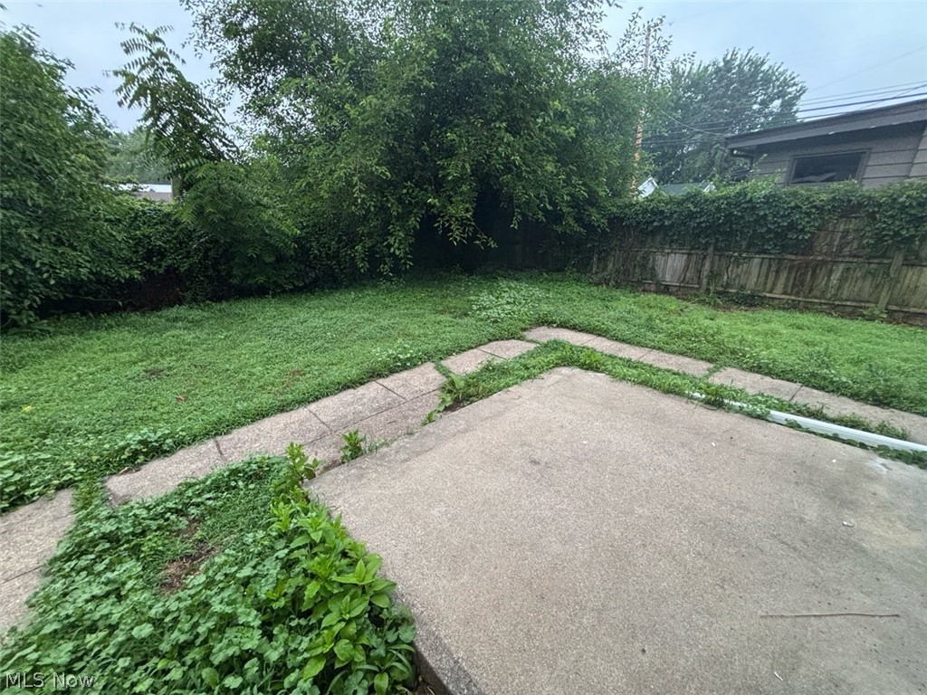 Town/New Philadelphia - Residential
