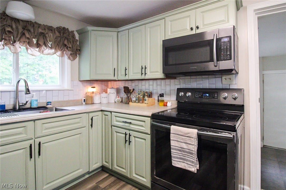 Howland Hill Park - Residential