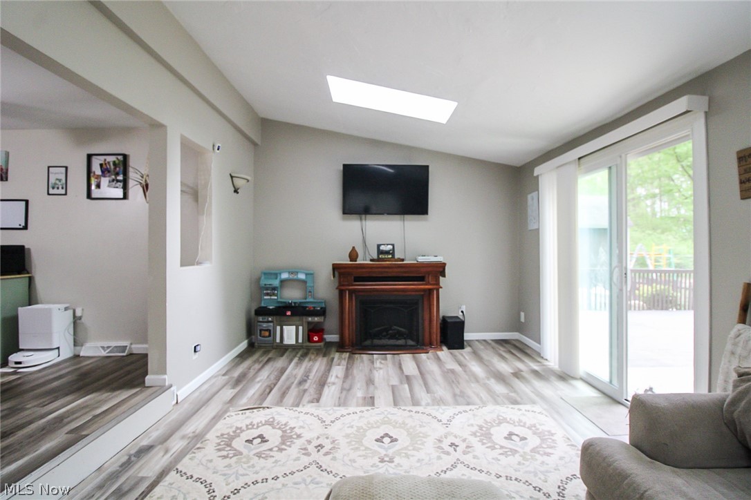 Howland Hill Park - Residential