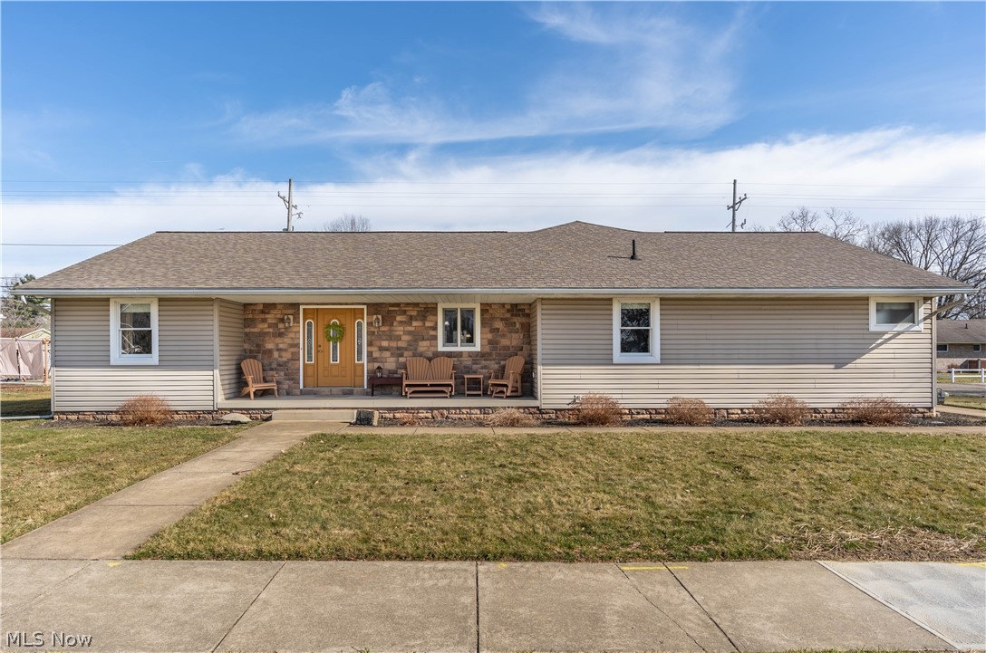 Newer Split Bedroom Design Ranch Home In The Village Of Bolivar! Take a look at this Immaculate open floor plan built in 2004 nestled on a corner lot. The front porch is nice for relaxing and invites you into a large foyer with coat closet. The spacious living room includes a custom gas fireplace. Dining room is open to the fully applianced kitchen w/custom cabinets/2 lazy susans/pantry/under-over cabinet lighting/recessed lights/double sinks/breakfast bar area. Spacious sunroom/family room w/many windows is nice for entertaining guests along with the access to the patio area that includes a gas grill. The 16x14 Master suite includes large his/hers walk in closets/full bathroom with soaking tub/large walk in shower/double sinks. Ample sized Second and Third bedrooms with full bathroom. First floor laundry room with plenty of storage space. A private office when working at home. A nice workshop with plenty of cabinet/storage space and a large window. Unfinished full basement is plumbed