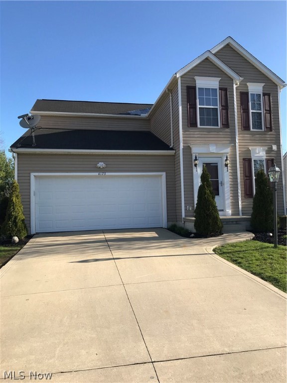 Great House to call HOME. Well thought out floor plan with large Kitchen with breakfast bar into the Morning/Sun Room, Middle Island with breakfast bar, Pantry, Hardwood Floors, and tons of counter space. 1/2 Bath off foyer and Large Laundry room. Master bedroom with walk-in closet, Large master bath with makeup vanity and extra large shower. Ceiling fans in all bedrooms and Great room. Finished basement with Rough-in 1/2 bath and plenty of storage areas. Large deck off Morning room. Area boast a walking trail, playground, close to shopping, Mapleside farms and freeways.