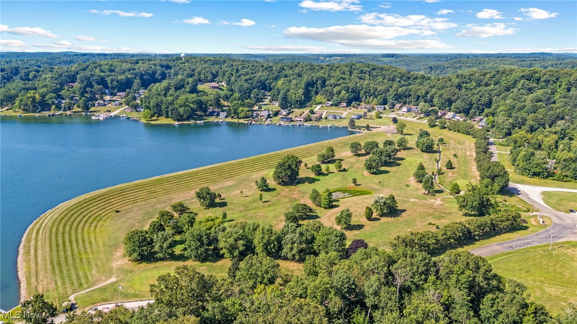 Lake Mohawk - Land