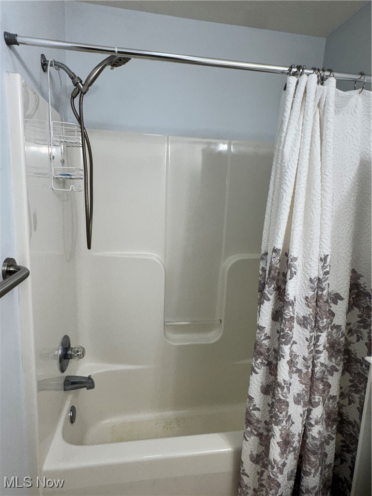 Brambly Hedge Knoll Condo - Residential