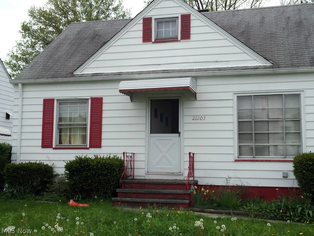 Maple Heights Land Cos - Residential Lease