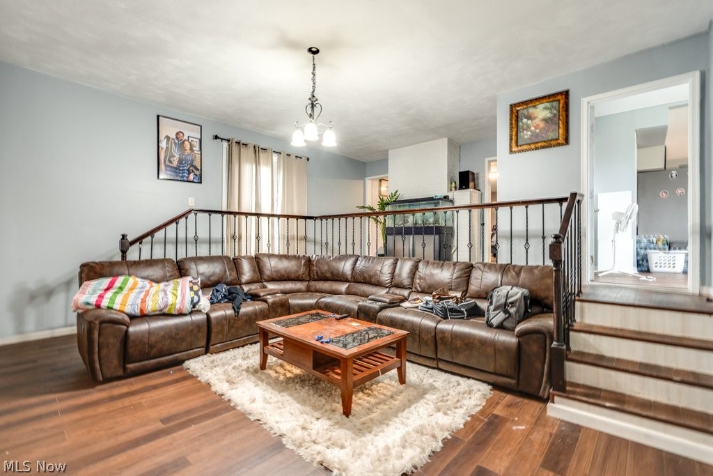 Cuyahoga Falls - Commercial Sale