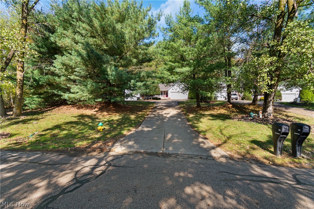 Echo Woods Condo Sec F - Residential