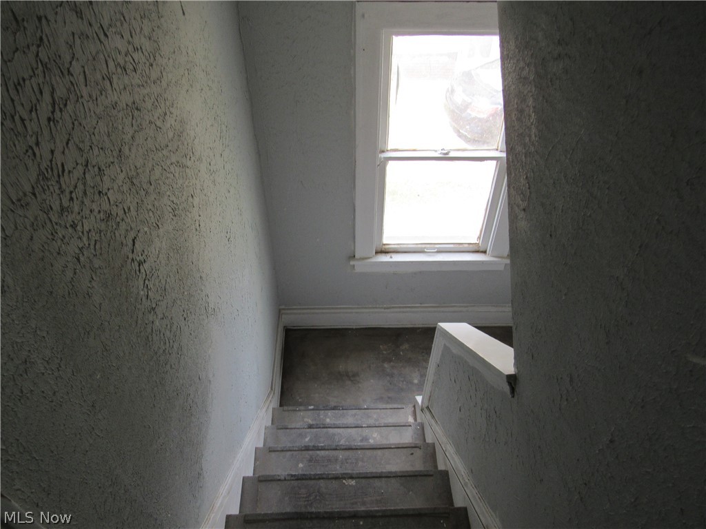 Forest Hill Pkwy - Residential Income