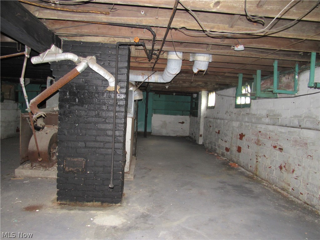 Forest Hill Pkwy - Residential Income