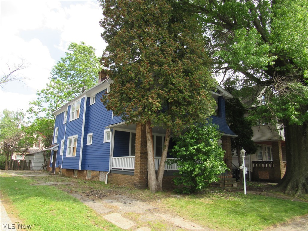 Forest Hill Pkwy - Residential Income