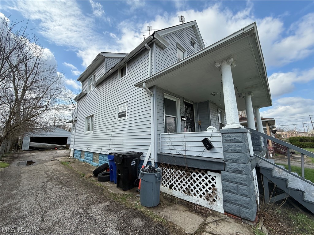 Svec - Residential Income