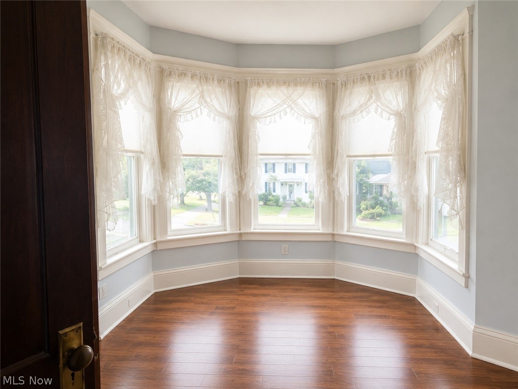 B E Hathaway Maple Grove - Residential