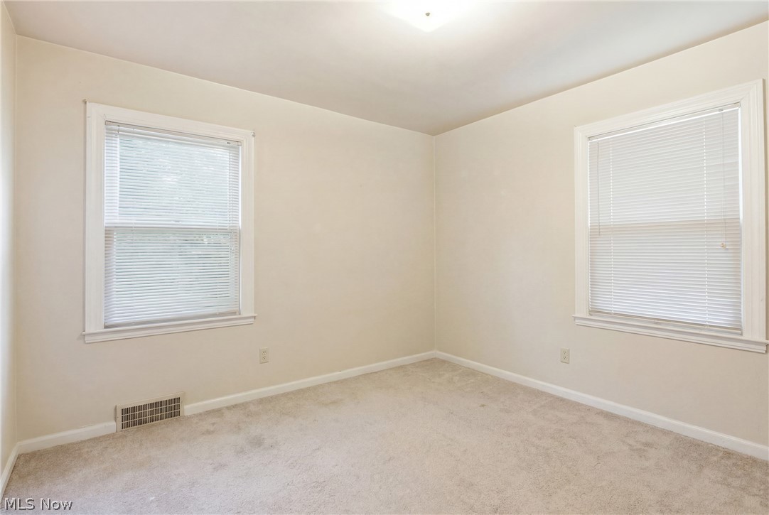 Cedar Center - Residential Income