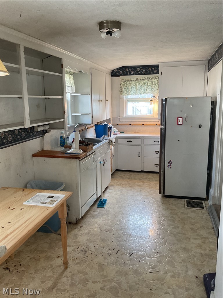 Village/Creston - Residential