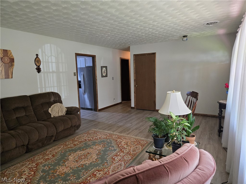 F F Lebar - Residential