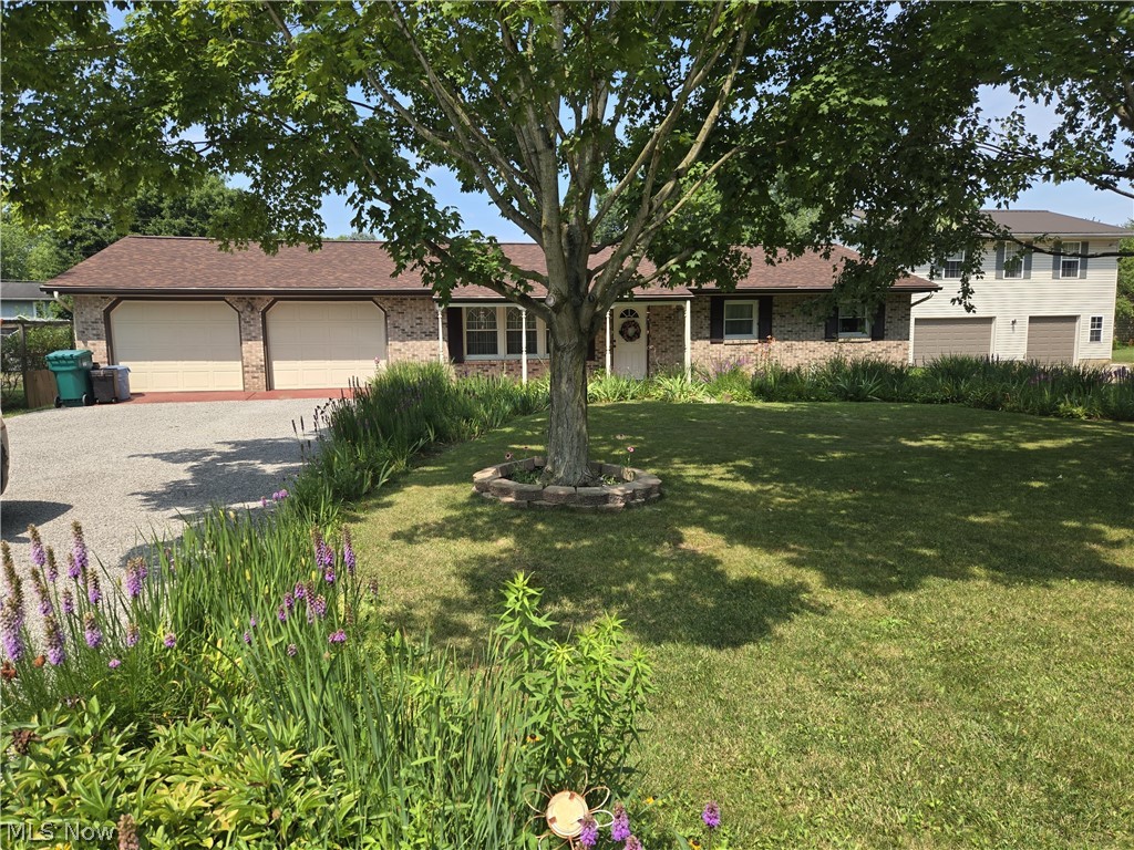 F F Lebar - Residential