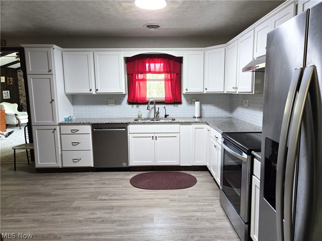 F F Lebar - Residential
