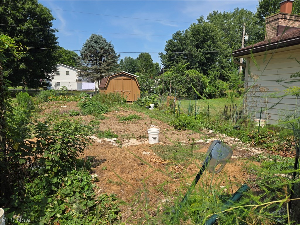 F F Lebar - Residential