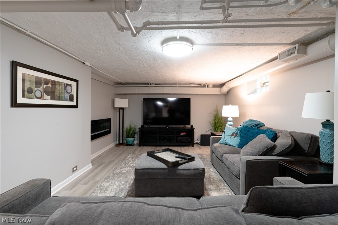 Sylvanhurst Ext - Residential