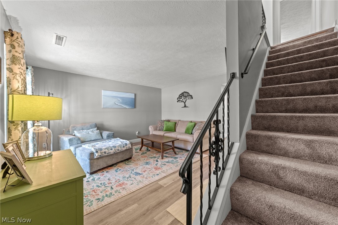 Country Club Twnhs North Condo - Residential
