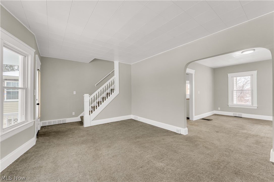 W T Mallo - Residential Lease