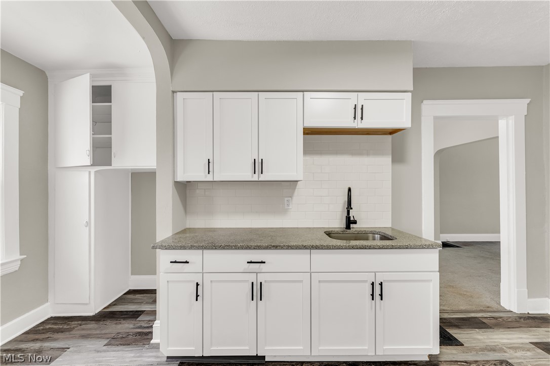 W T Mallo - Residential Lease