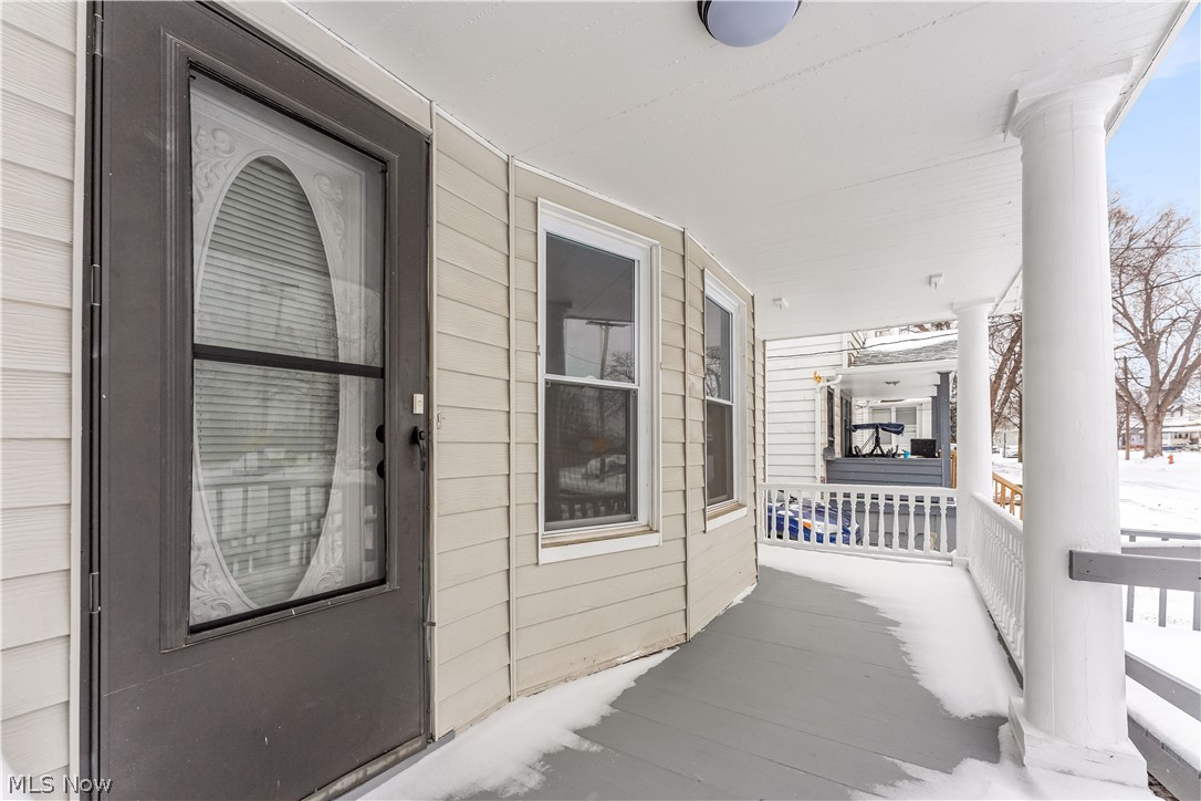 W T Mallo - Residential Lease