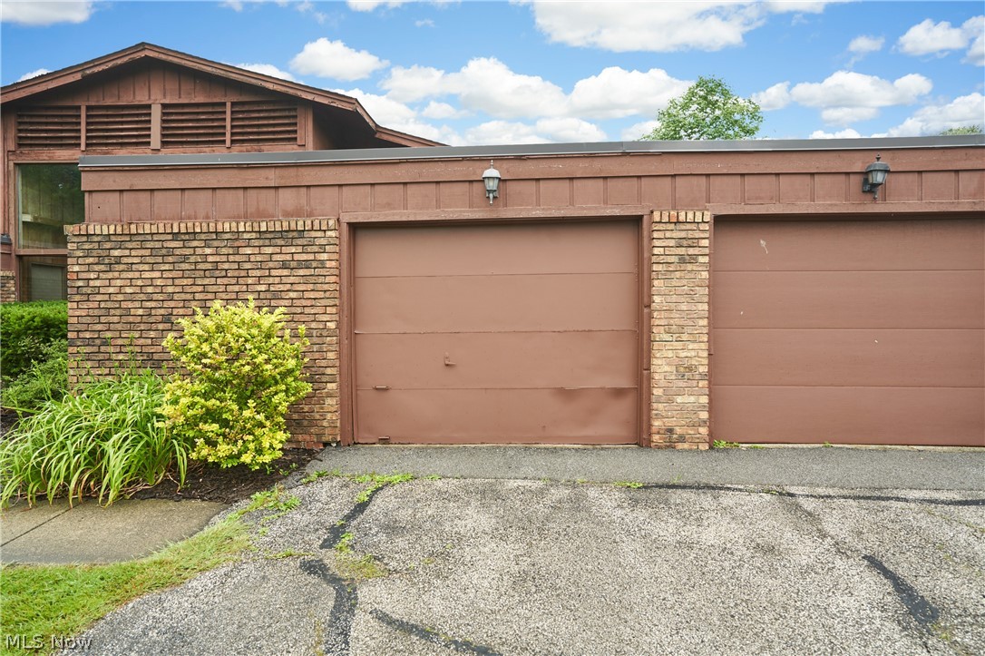 Briarwood Condo - Residential