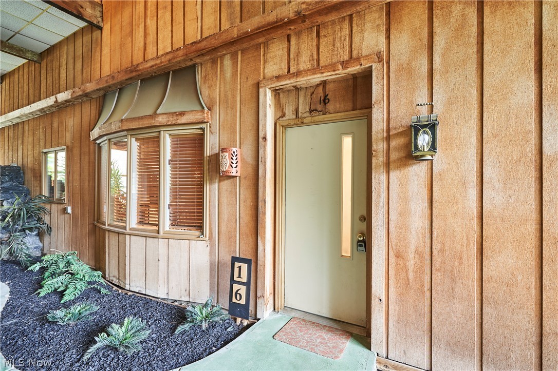 Briarwood Condo - Residential
