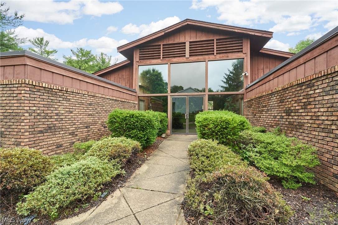 Briarwood Condo - Residential