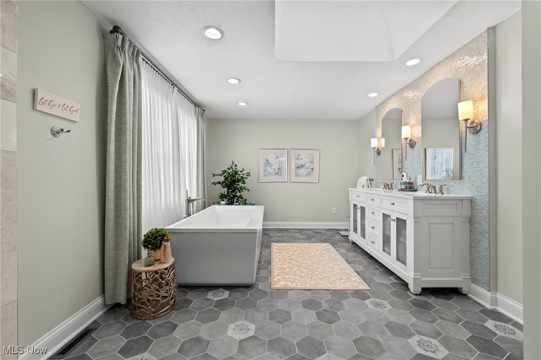 Fox Trace - Residential