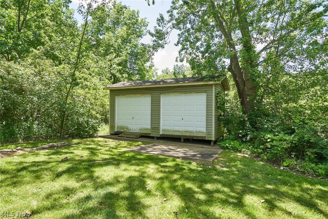 Brimfield - Residential Income