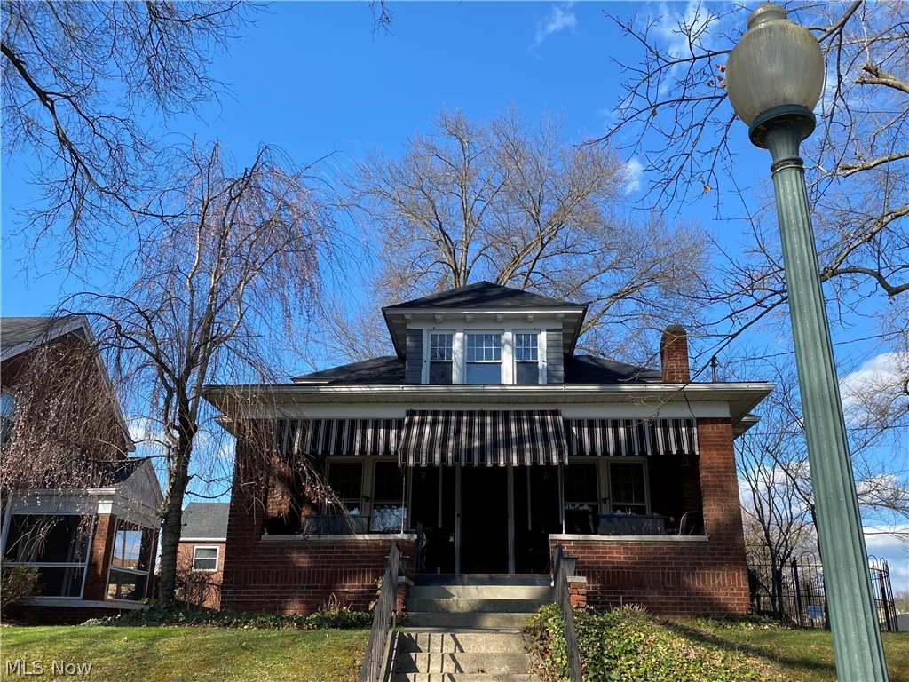 Craftsman style bungalow 1.5 story, 3 bedrooms, 1 bath, large living room with original hardwood floor, dining room with double window and hardwood floor, 1st floor bedroom w/ built ins, small sun room off kitchen, wonderful open porch across the front of the house, fenced back yard with covered deck, 2 car garage. 1 block from City Park