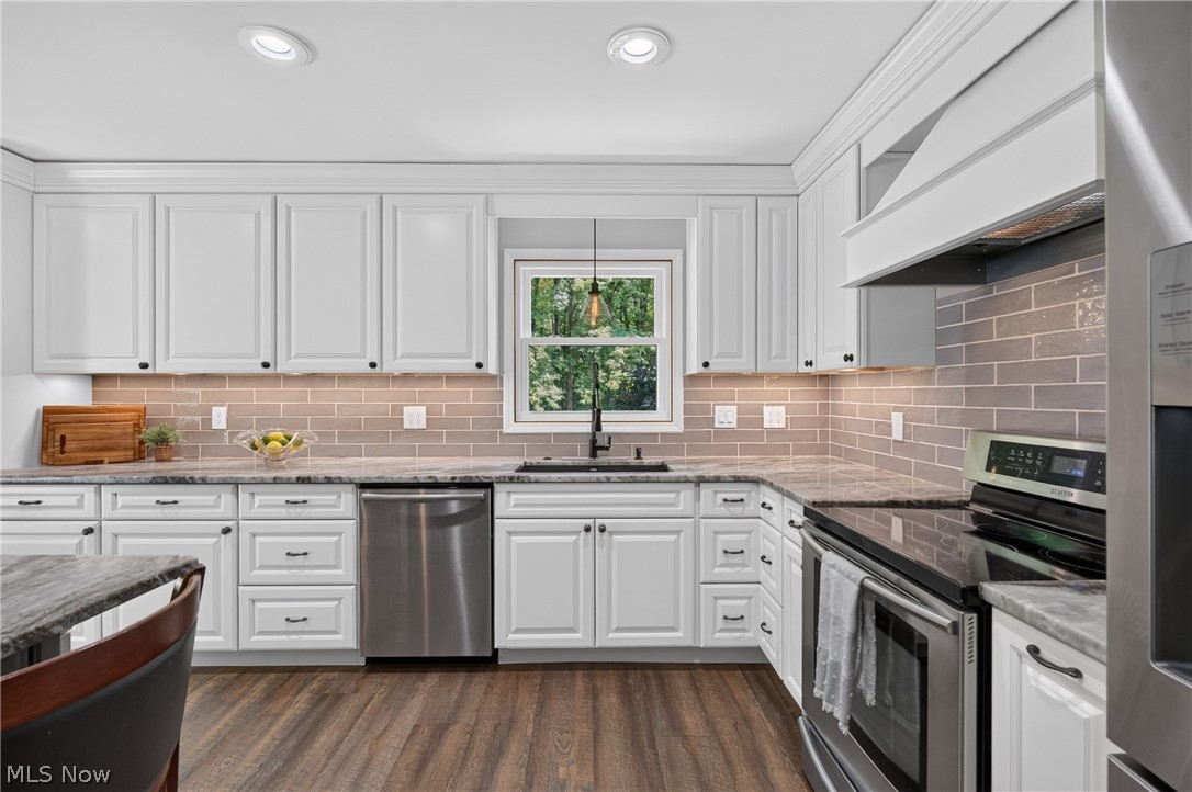 Fox Meadow - Residential