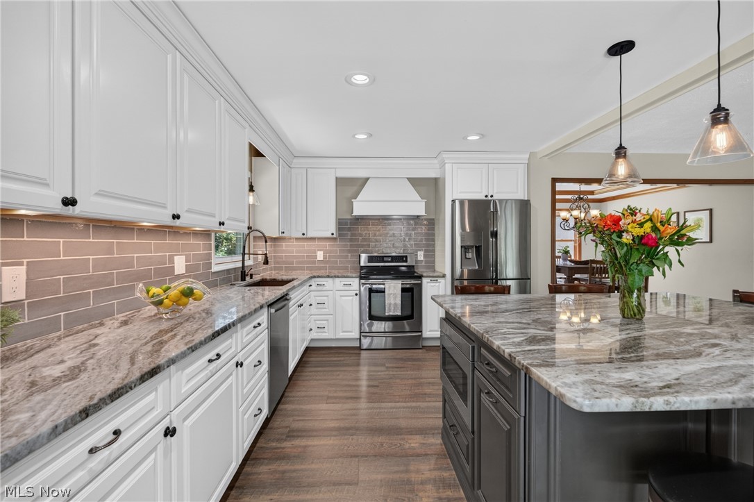 Fox Meadow - Residential
