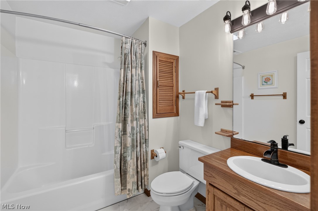 Fox Meadow - Residential