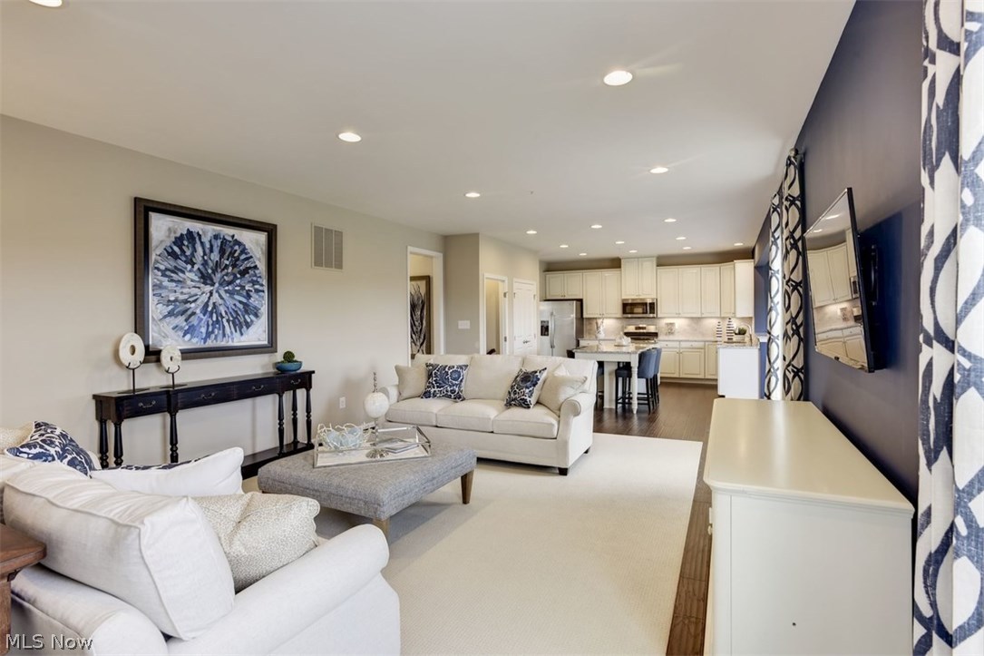 Hunting Meadows - Residential