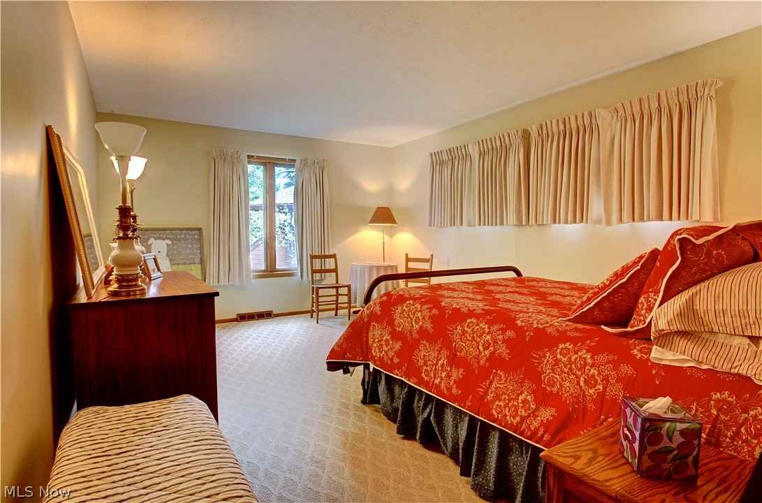 Woods Condos - Residential