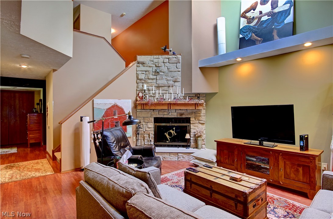 Woods Condos - Residential