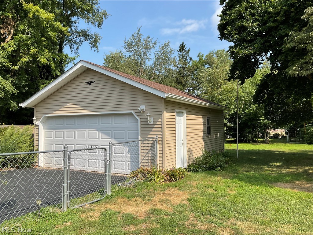 Mentor Center - Residential