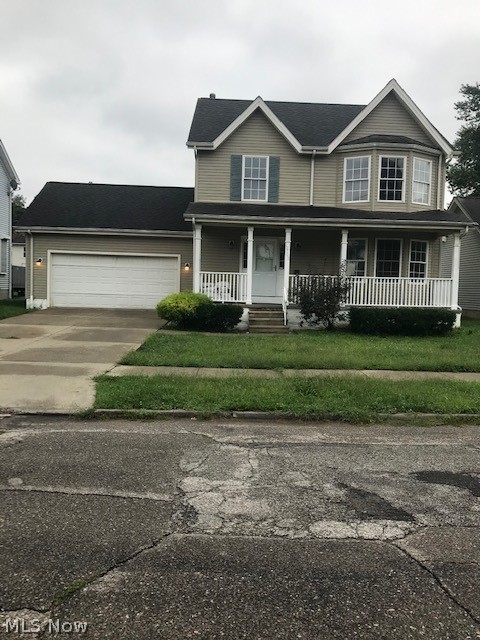move in condition 2001 3 bed colonial 2 car attached garage, rear deck. finished Rec room in basement. new stove and refrigerator in kitchen. newly painted with new carpet throughout. full bath and walk in closet off master bedroom
