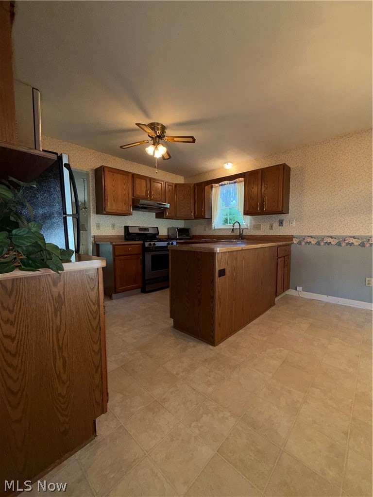 Brook Point Village Condo - Residential