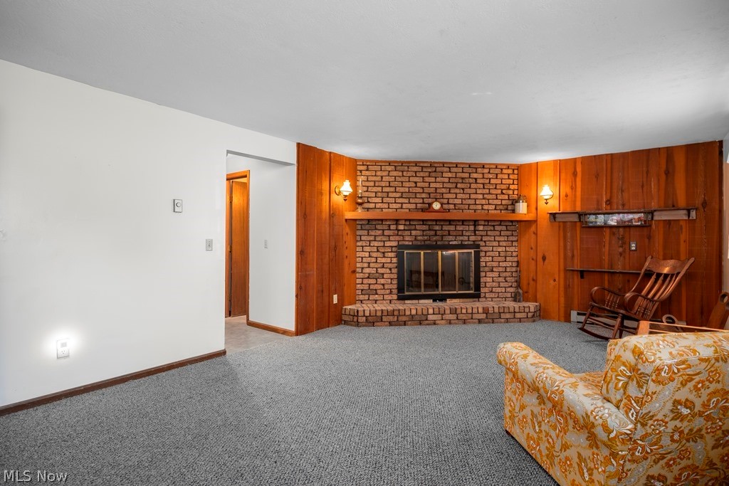 Indian Hollow Lake - Residential