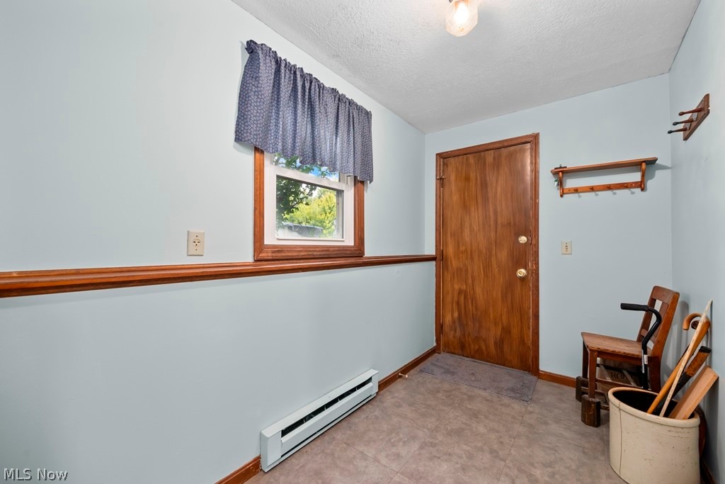 Indian Hollow Lake - Residential