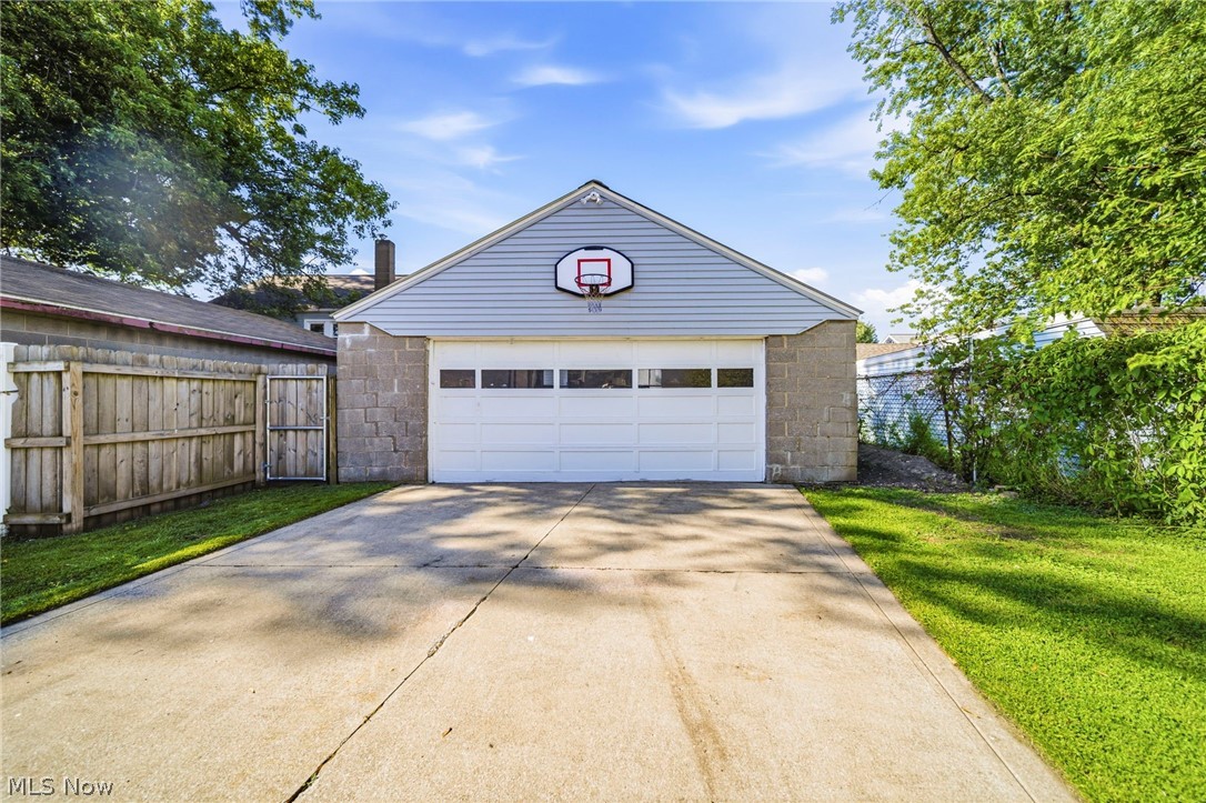 F B Avery - Residential