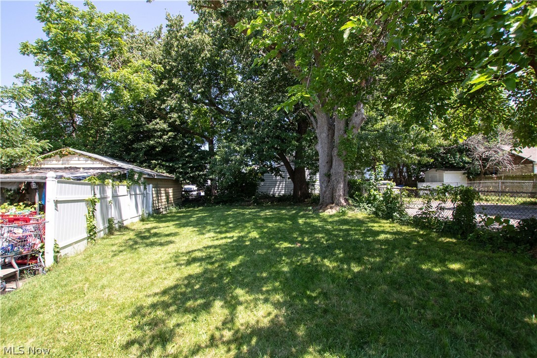 Madison Park Sub/Bradley & Cobb - Land