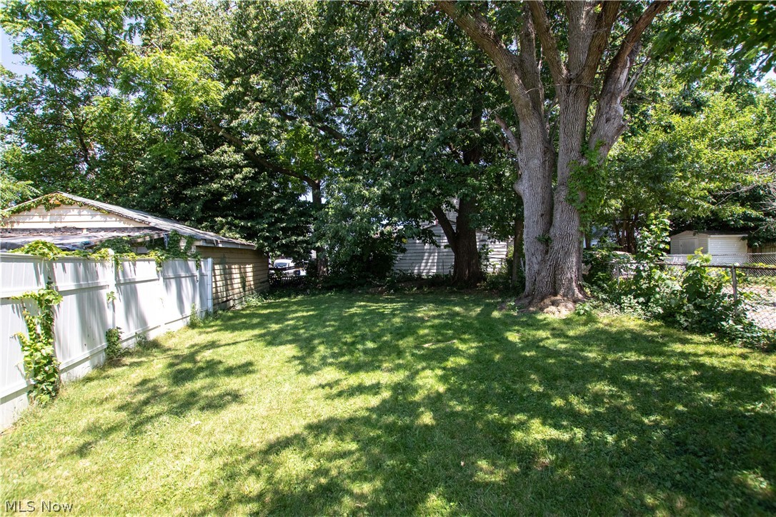 Madison Park Sub/Bradley & Cobb - Land