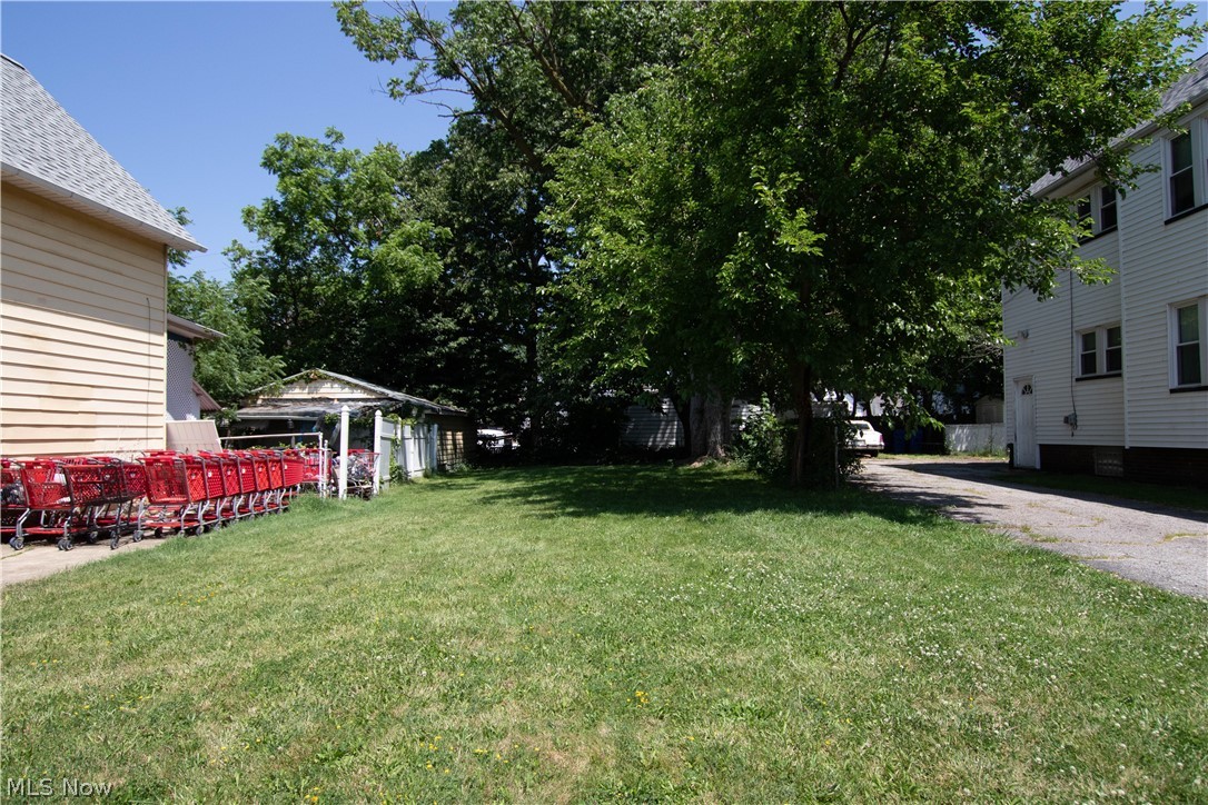 Madison Park Sub/Bradley & Cobb - Land