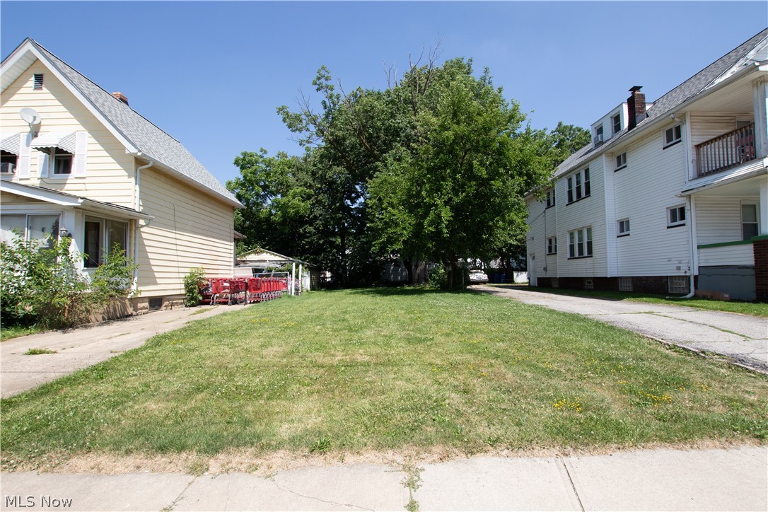 Madison Park Sub/Bradley & Cobb - Land