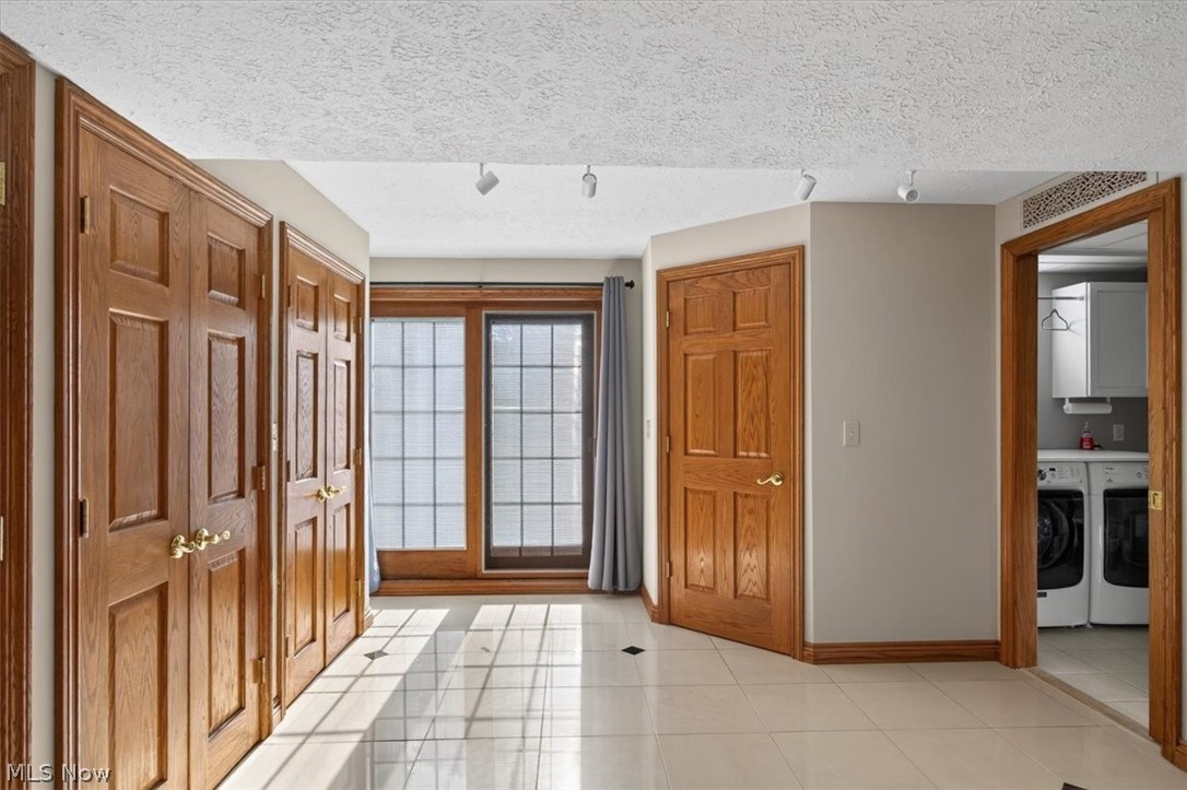 Hallmark Manor Resub - Residential