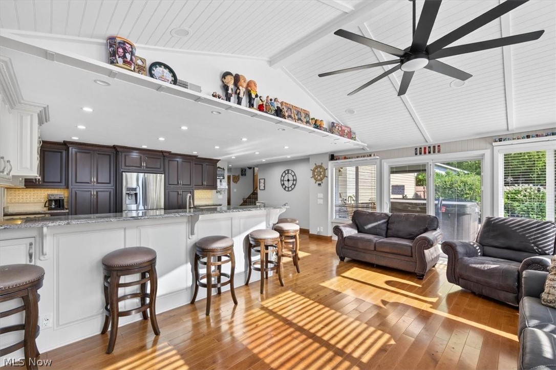 Hallmark Manor Resub - Residential